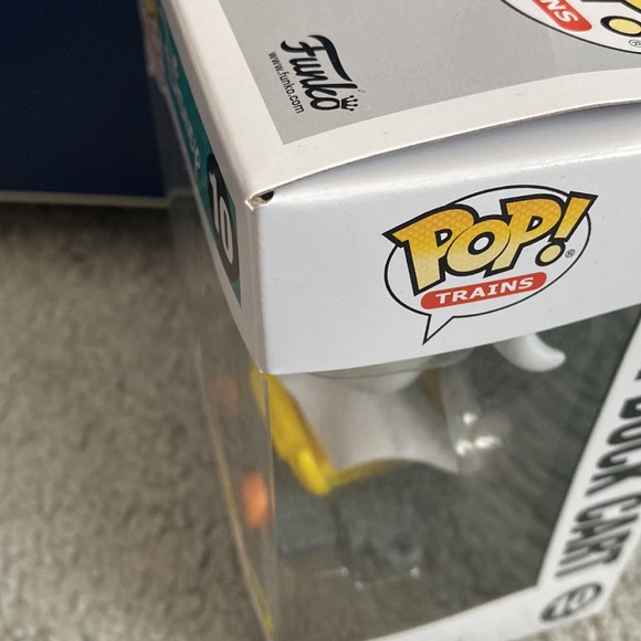 Zero in Duck Cart Nightmare Before Christmas Glow in the Dark Funko Pop - Picture 5 of 12